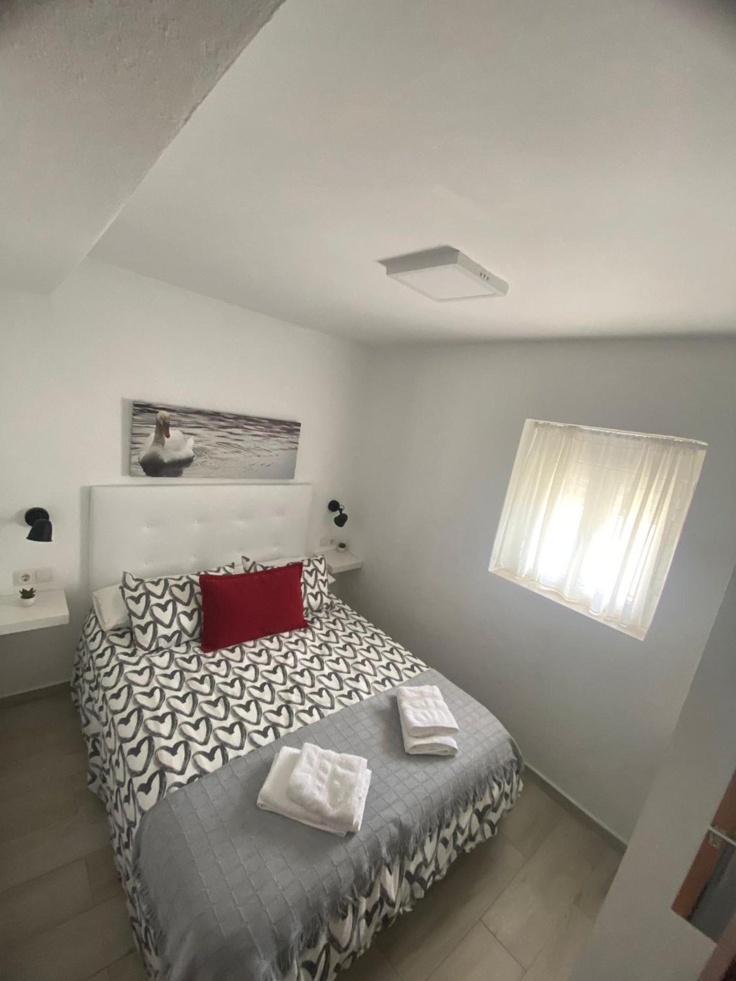 J&V Apartamento Ronda Exterior photo